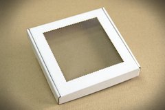 Картонная коробка для пряников с окном 20*20*3 см (5 шт)