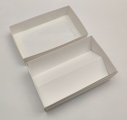 Коробка 20*14*5 см белая с окном для макаронс